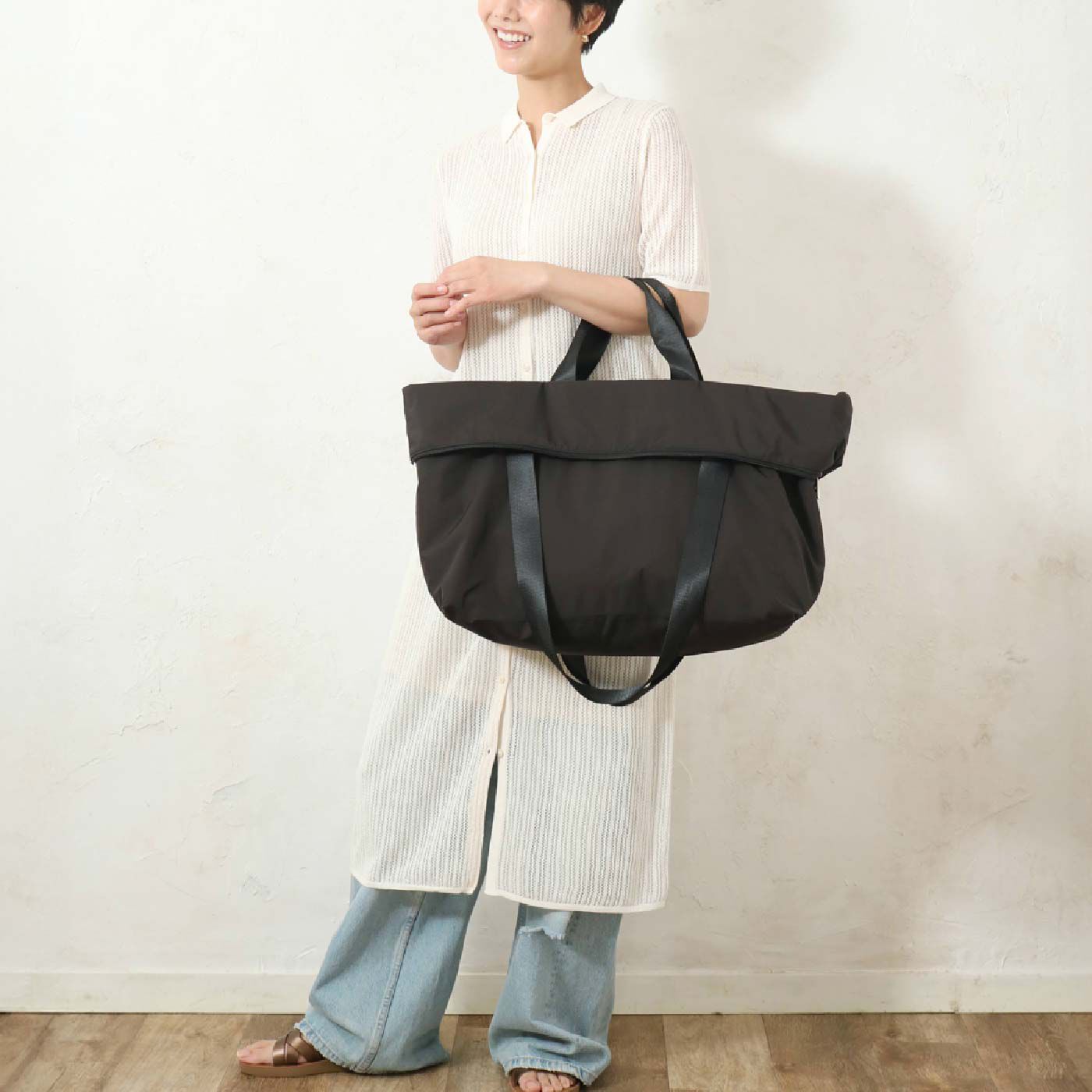 FELISSIMO PARTNERS|シンプルで使いやすい　大きさを調整できる2WAYハンドルボストンバッグ