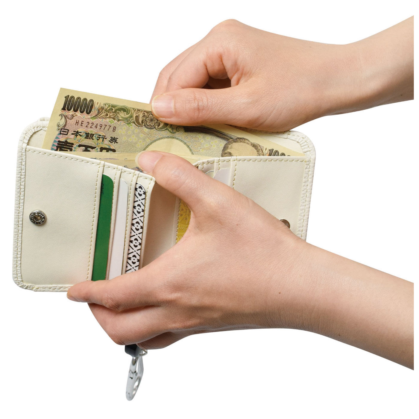 FELISSIMO PARTNERS|小銭入れがガバッと開いて取り出しやすいリール付きコンパクト財布