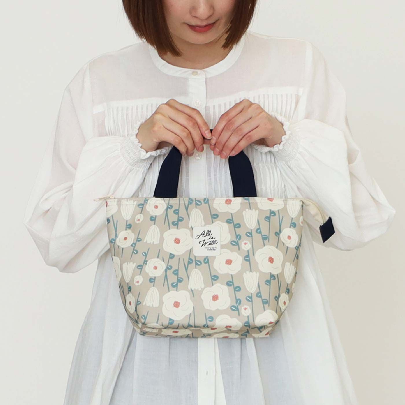FELISSIMO PARTNERS|お出かけ気分があがる　かわいい花柄の簡易保冷保温ランチミニトートバッグ