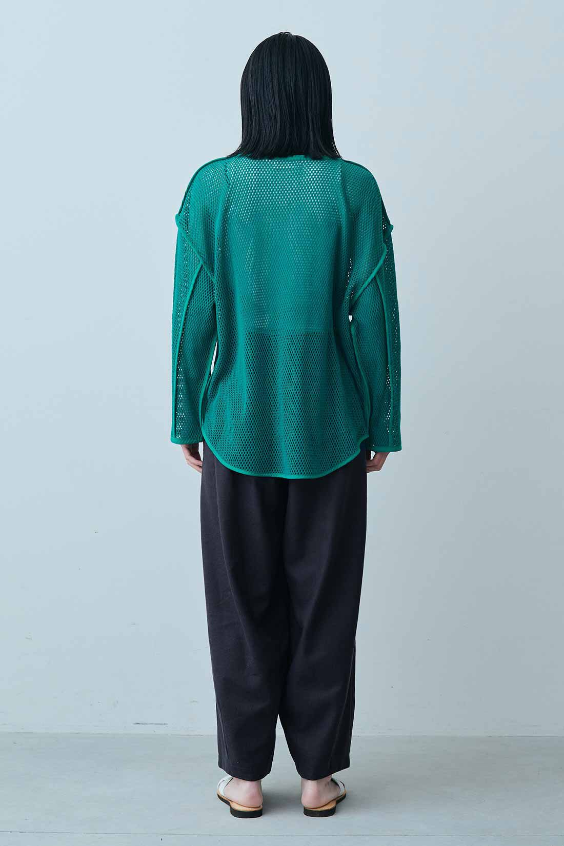 MEDE19F [メデ・ジュウキュウ]|MEDE19F　コットンのリラックスメッシュトップス|モデル身長：167cm　着用サイズ：M