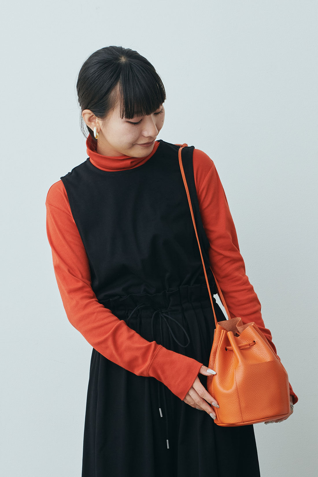 MEDE19F [メデ・ジュウキュウ]|【MEDE19F SELECT】blancleレザー巾着バッグ|3.オレンジ