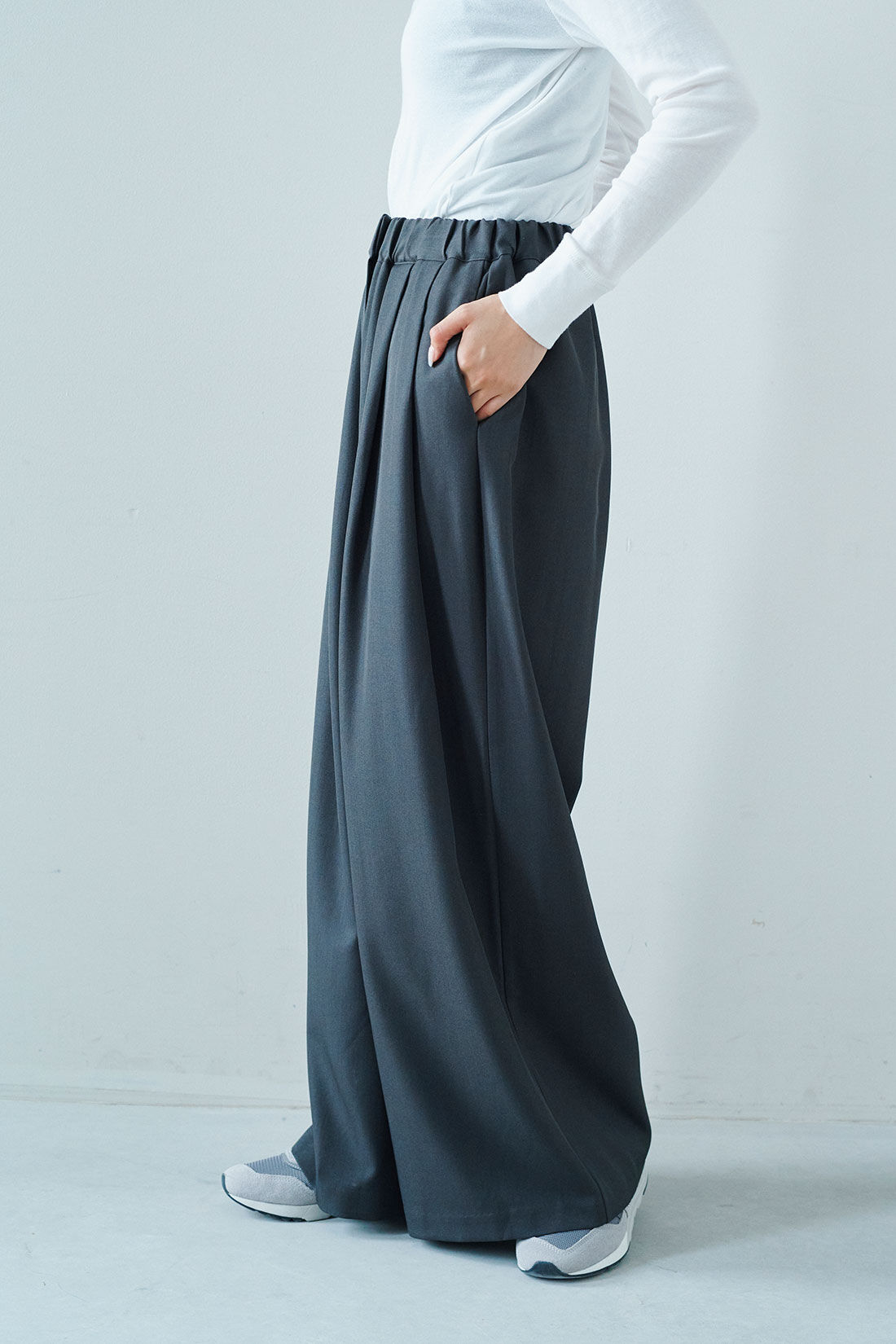 MEDE19F|韓国セレクト LEFANCY ワイドスラックス〈グレー〉