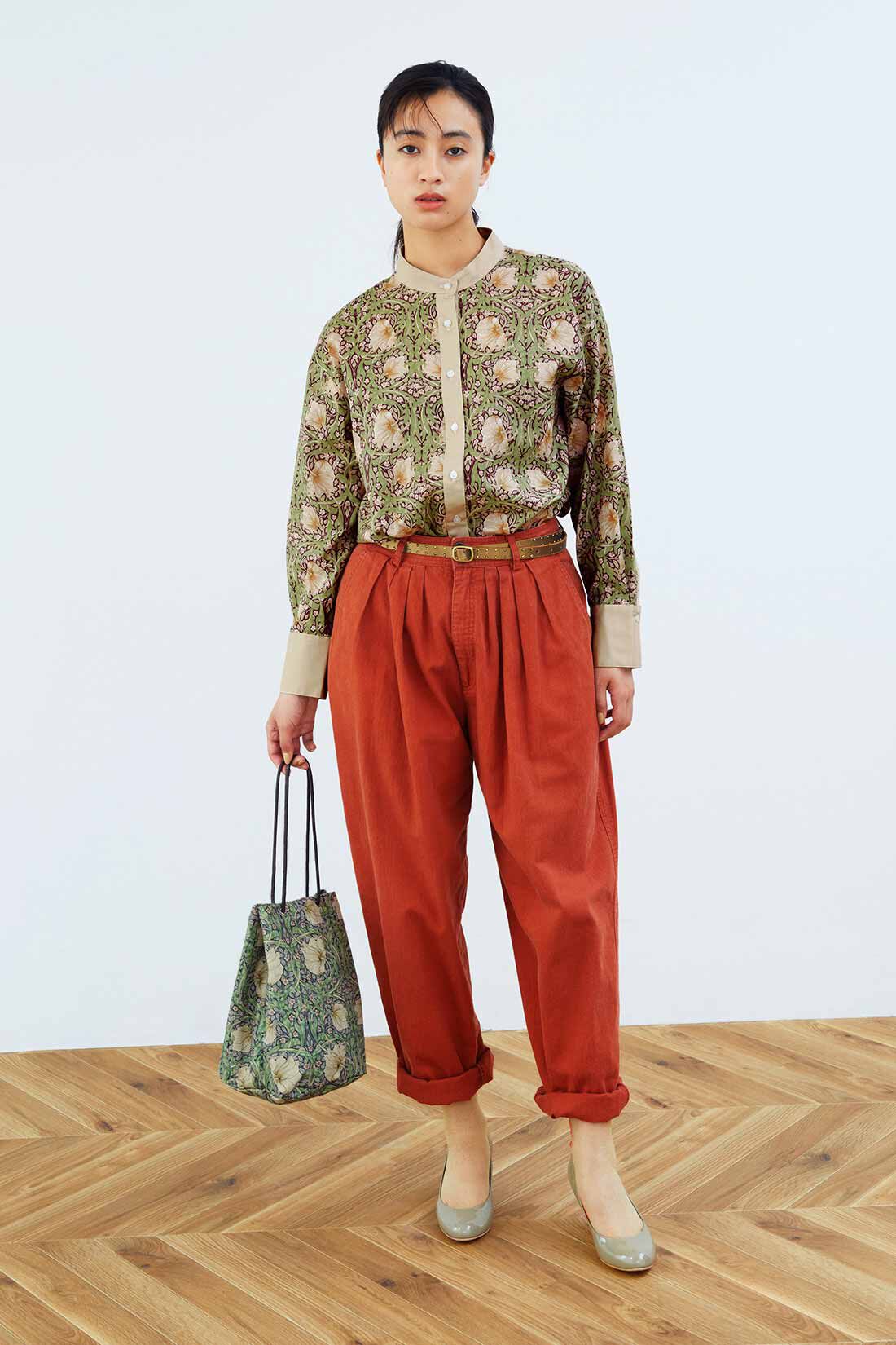 MEDE19F 〈MORRIS Gallery〉クレリックシャツ〈PIMPERNEL柄