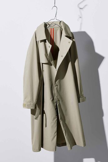 MEDE19F [メデ・ジュウキュウ] | MEDE19F　ミノテック（R）素材 オーバートレンチコート〈グレージュ〉