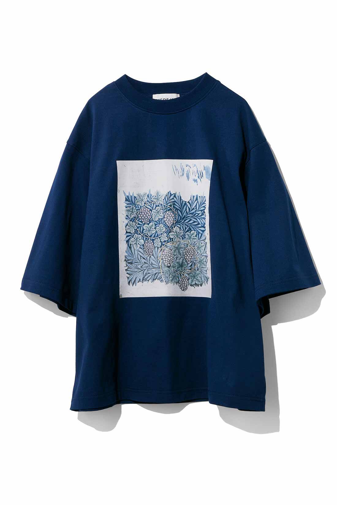 MEDE19F|MEDE19F　〈atelier Morris〉原画モチーフプリントTシャツの会|ネイビー