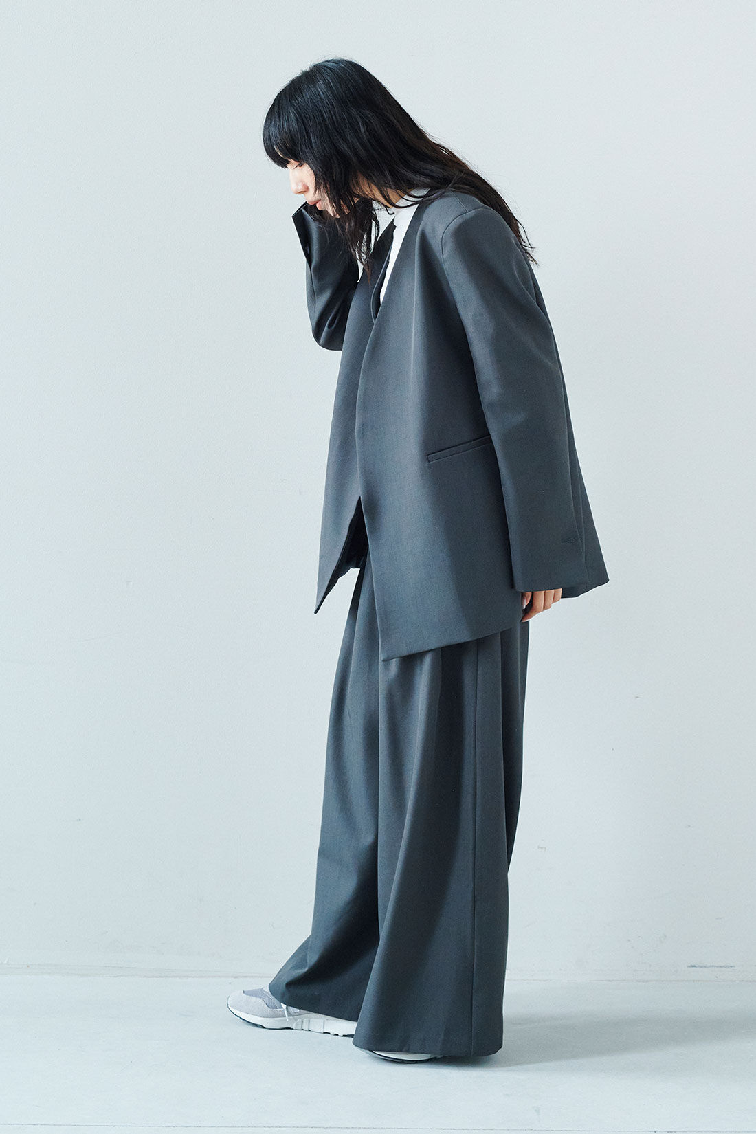 MEDE19F [メデ・ジュウキュウ]|韓国セレクト LEFANCY ノーカラージャケット〈グレー〉|モデル身長：163cm