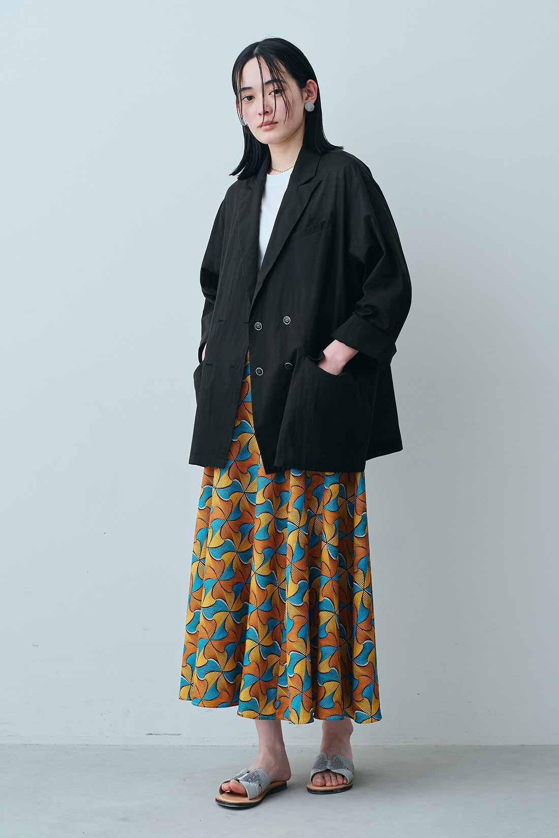 MEDE19F [メデ・ジュウキュウ]|MEDE19F　日陰をまとう リラックスダブルジャケット〈ブラック〉|モデル身長：167cm　着用サイズ：M