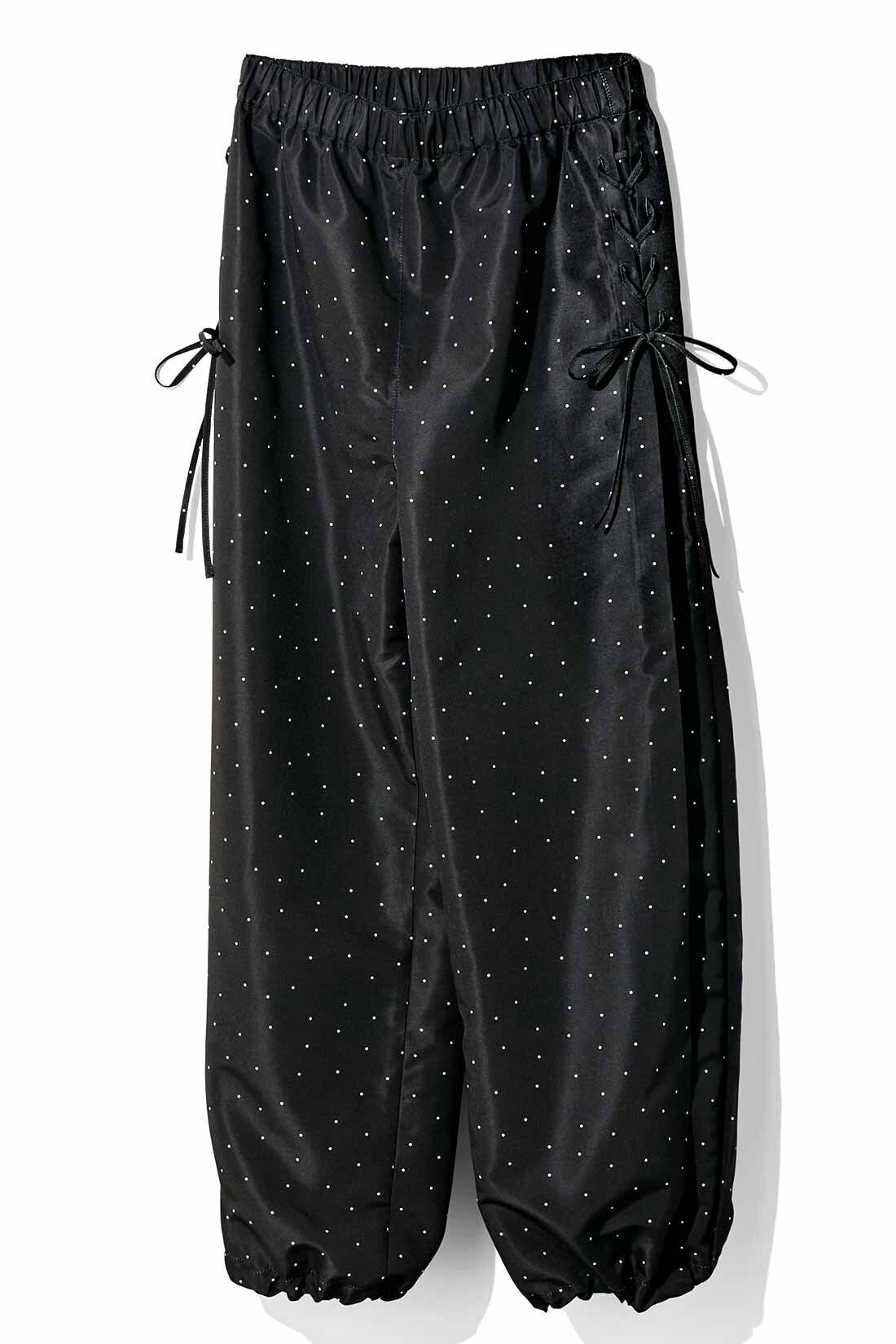 MEDE19F [メデ・ジュウキュウ]|MEDE19F　撥水加工をほどこしたリボン遣いドット柄パンツ〈ブラック〉