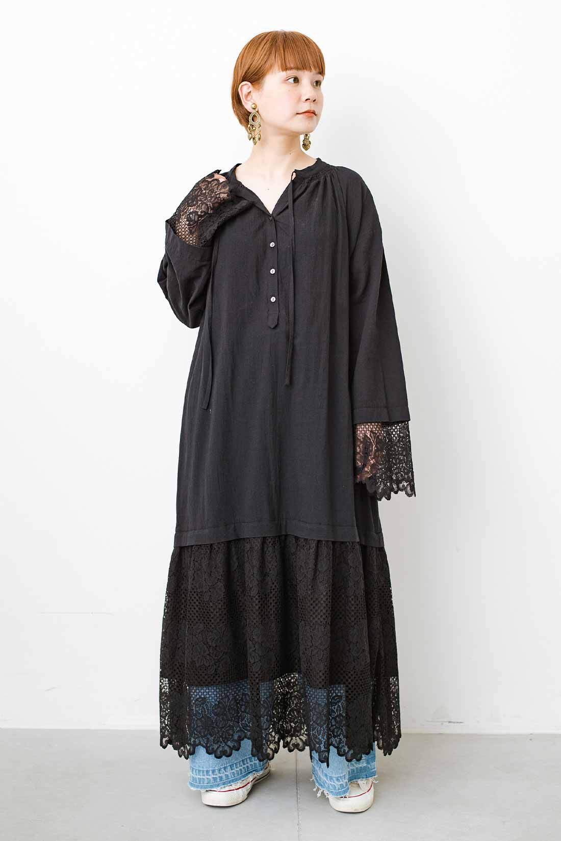 MEDE19F　チャーチスモック風ワンピース