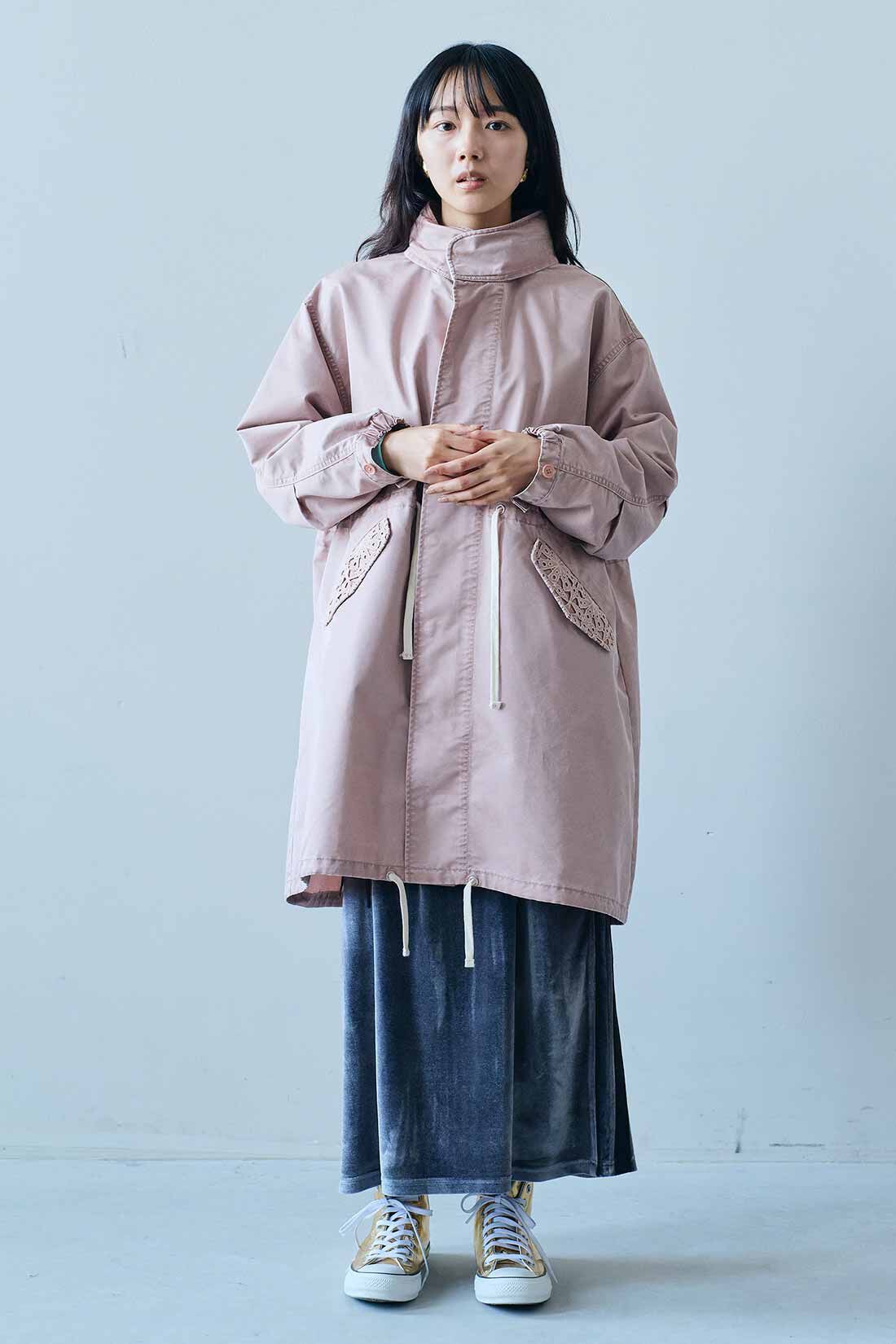 MEDE19F|MEDE19F　スモーキーピンクのモッズコート〈ピンク〉|モデル身長：163cm　着用サイズ：M