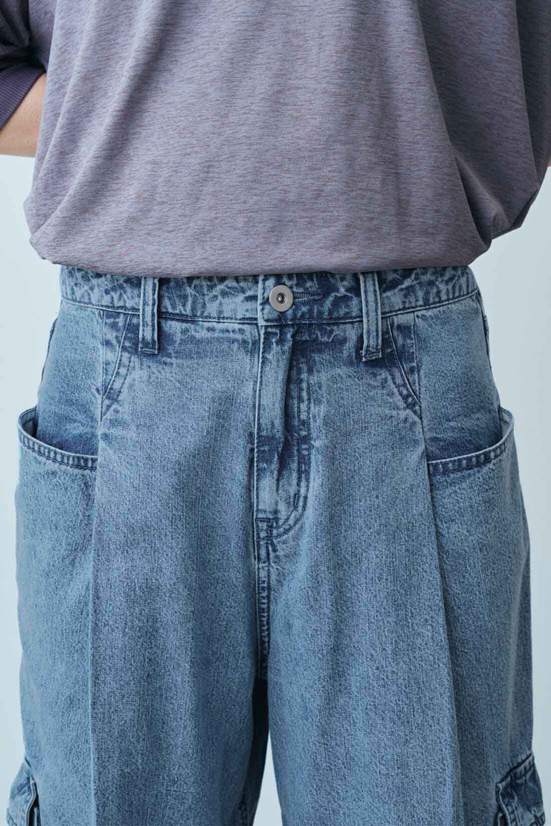 MEDE19F [メデ・ジュウキュウ]|MEDE19F　リネン混デニムでつくったカーゴパンツ〈フェードブルー〉