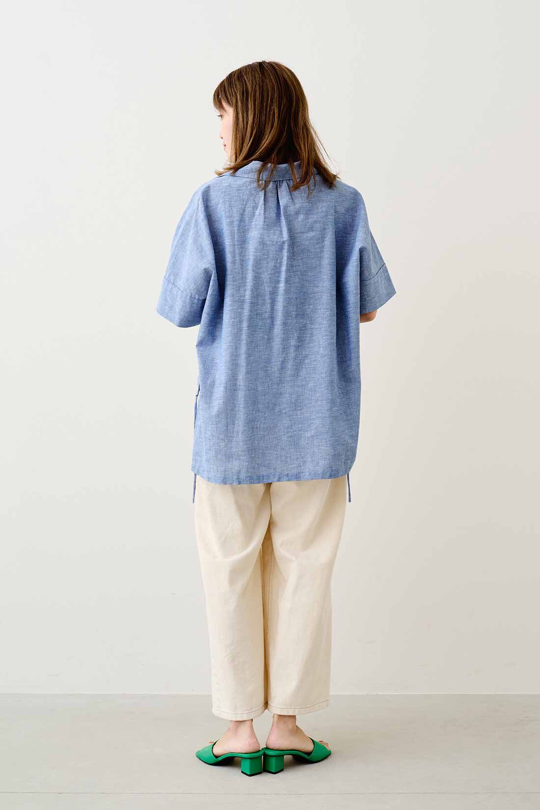 MEDE19F|MEDE19F　スクエアシルエットのデザインシャツ〈ブルー〉