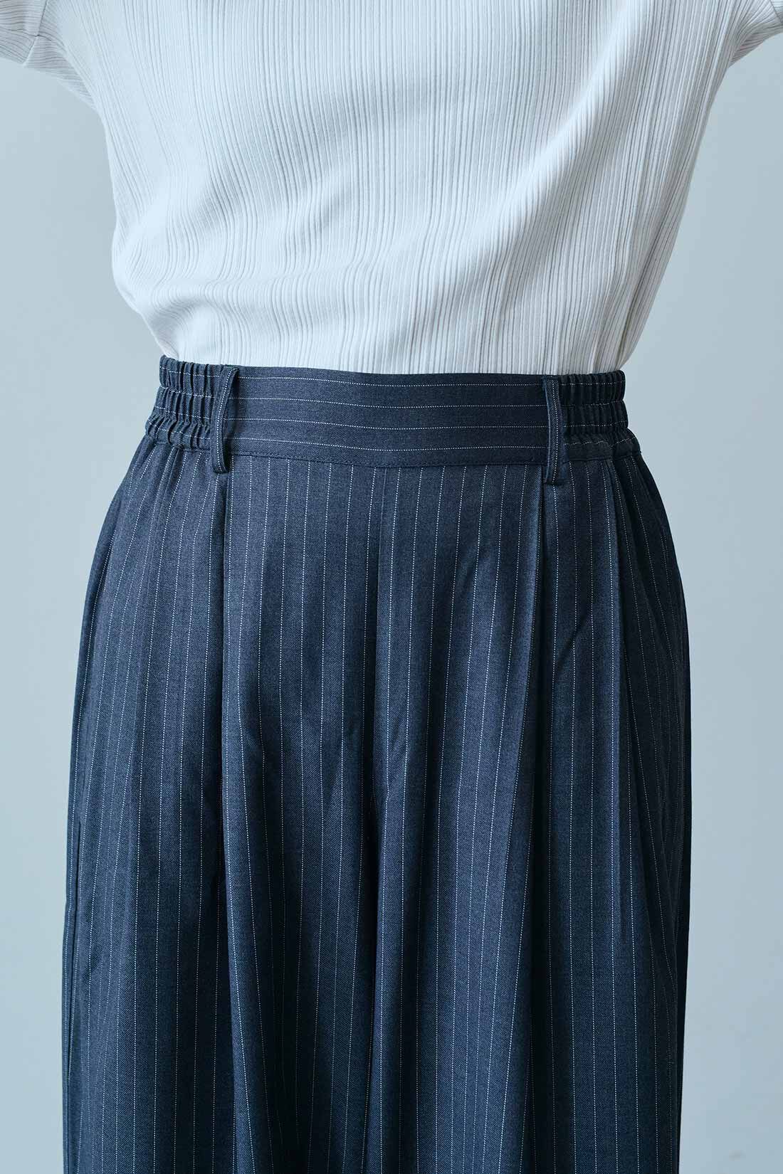 MEDE19F|MEDE19F　バレルシルエット ストライプパンツ〈グレー〉
