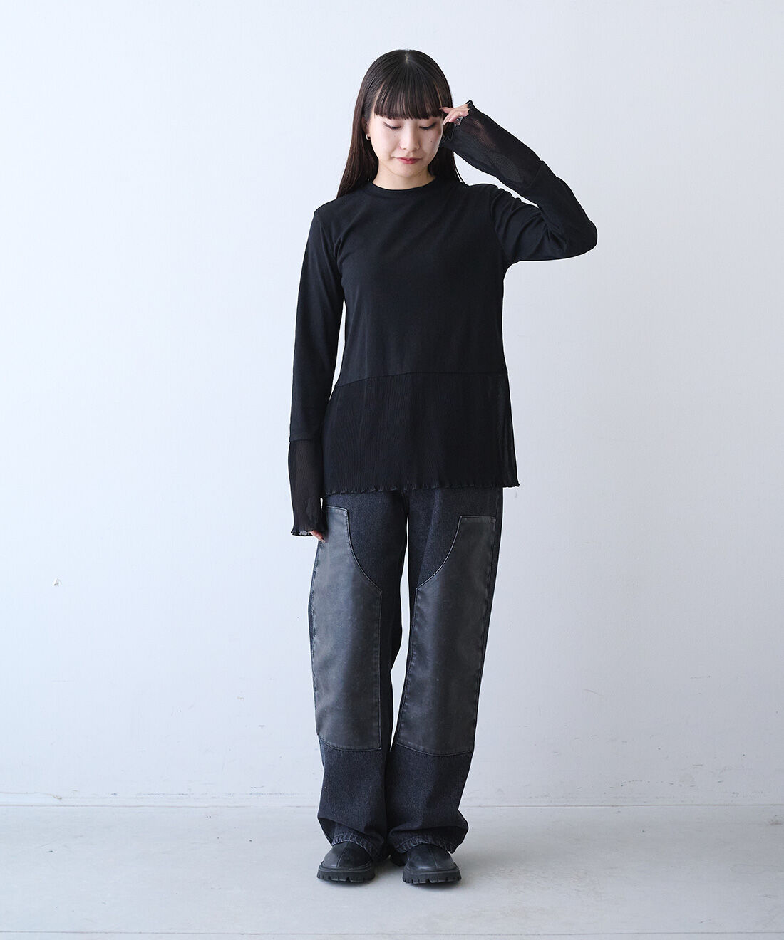 MEDE19F [メデ・ジュウキュウ]|MEDE19F　プリーツドッキングトップスの会|モデル身長：158cm　着用サイズ：M