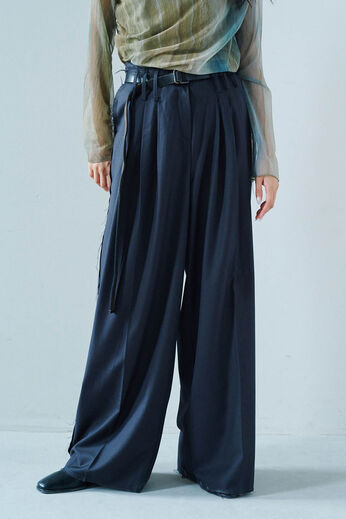 MEDE19F | REPELLER 切りっぱなしスラックス〈ダークチャコール〉