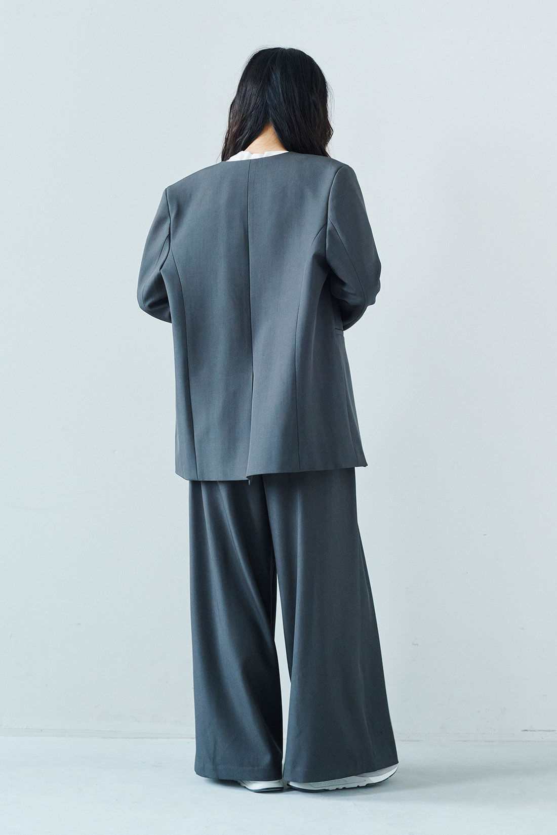 MEDE19F [メデ・ジュウキュウ]|韓国セレクト LEFANCY ノーカラージャケット〈グレー〉|モデル身長：163cm