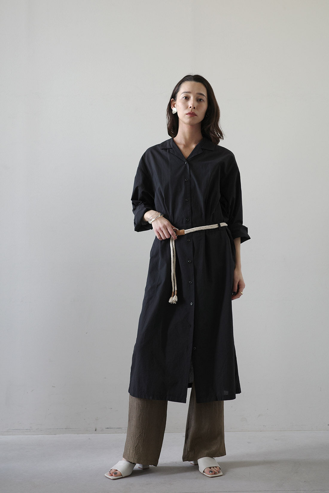 MEDE19F|シャツコート ワンピ〈ブラック〉のコーディネート