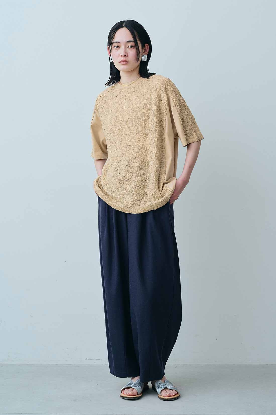 MEDE19F|MEDE19F　レース遣いのコンビTシャツの会|モデル身長：167cm　着用サイズ：M