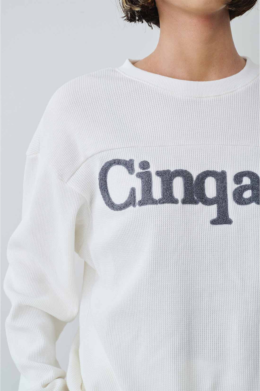 MEDE19F　さがら刺しゅうの裏起毛ワッフルTシャツ〈オフホワイト〉
