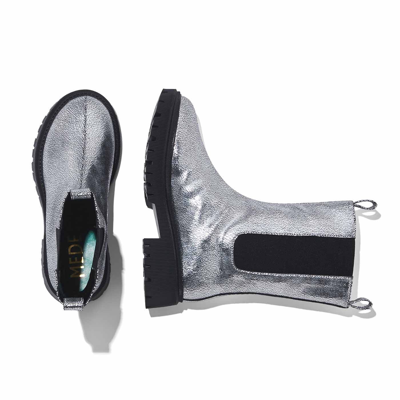 激レア　ディーゼルブーツ シルバー あおば着用 激レア ディーゼルブーツ シルバー - メルカリ