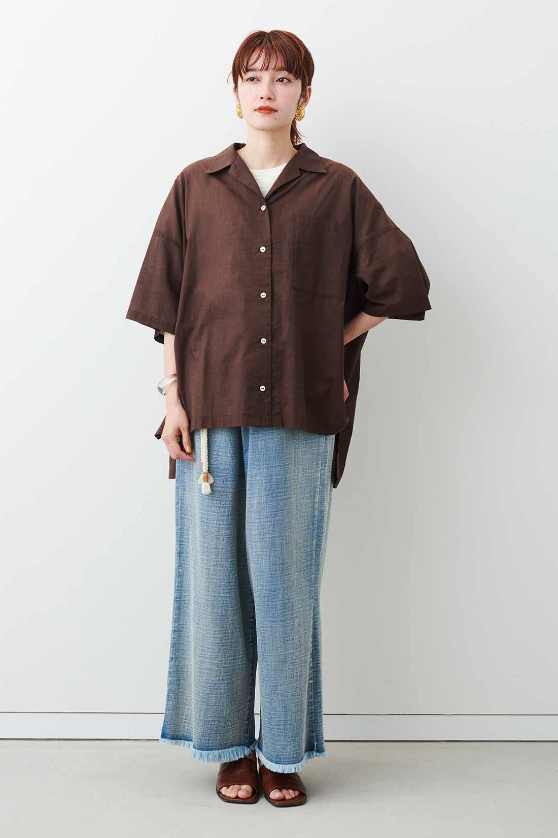 MEDE19F|MEDE19F　ジャパンファブリックを使用した オーバーオープンカラーシャツ〈ネイビー〉|モデル身長：163cm　着用サイズ：M