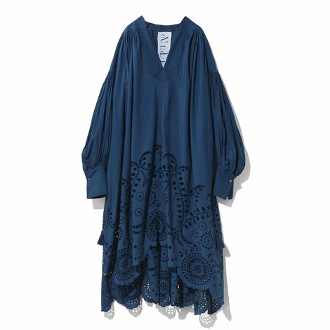 MEDE19F | 【MADE IN INDIA COLLECTION】エンブロイダリーコットンワンピース〈ネイビー〉