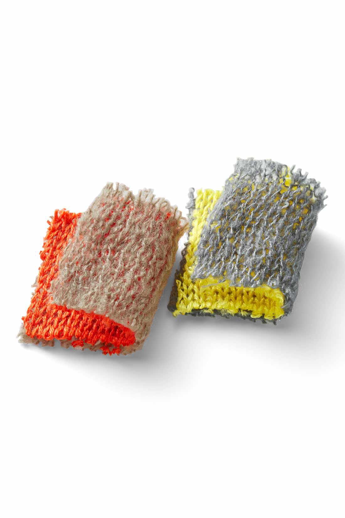 MEDE19F|MEDE19F　ダブルフェイスニットタートル〈ベージュ×オレンジ〉|表側は毛足のある糸を使った、透け感のある甘編みニット。裏側は肌当たりのよい天じく編み素材。