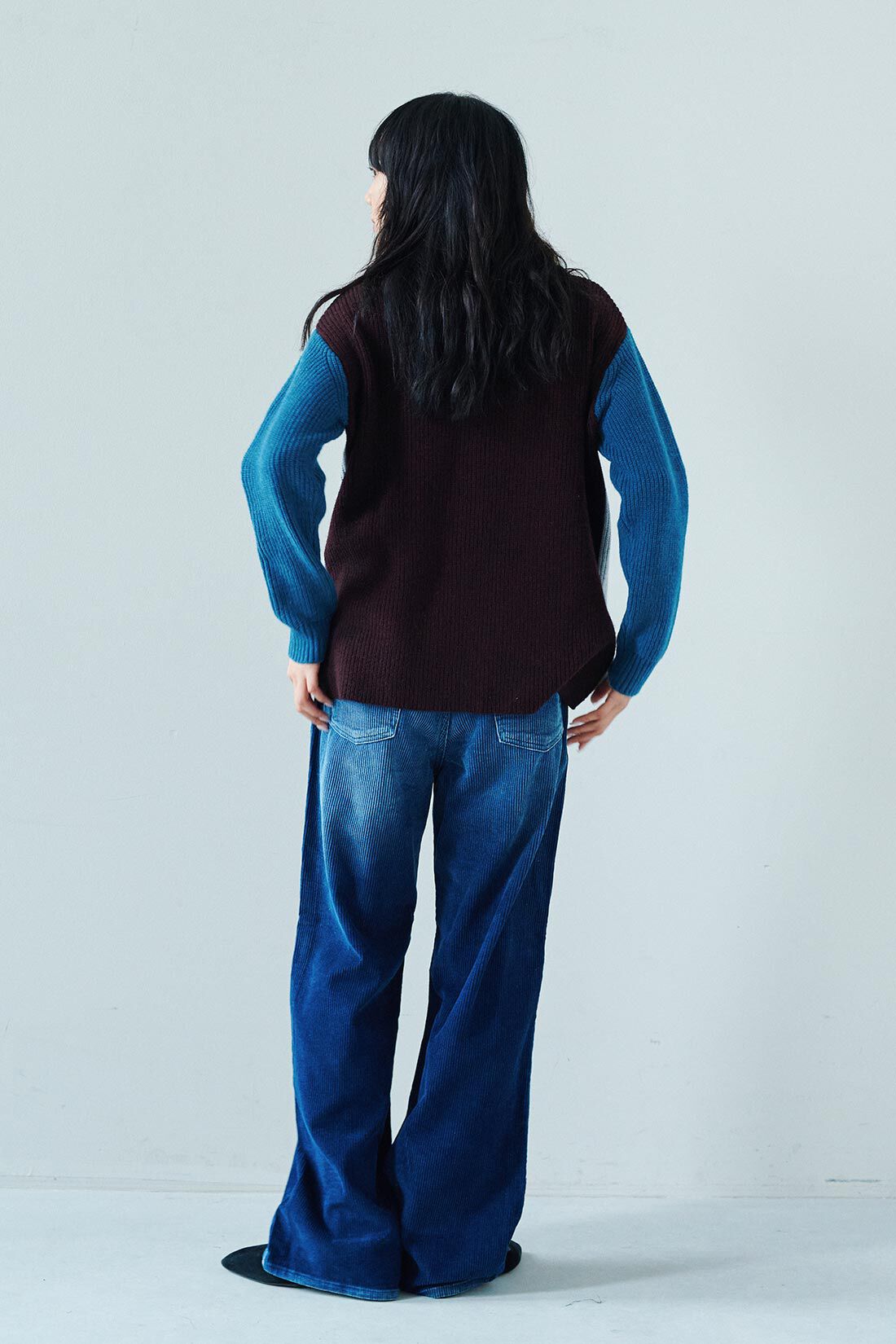 MEDE19F [メデ・ジュウキュウ]|韓国セレクト acker インディゴ風コーデュロイパンツ〈ブルー〉
