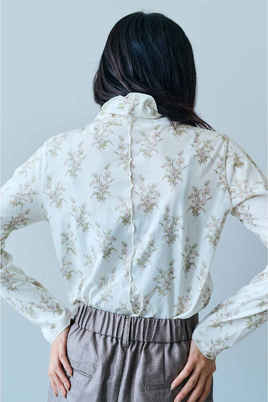 MEDE19F|MEDE19F　ミュルーズモダン〈「ミュルーズ染織美術館」アーカイブコレクション〉コットンプリントハイネックトップスの会