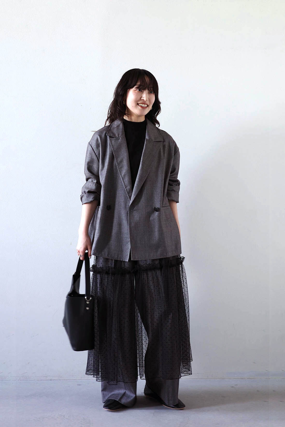 MEDE19F [メデ・ジュウキュウ]|MEDE19F　シャークスキンのリラックスダブルジャケット〈シルバーチャコールグレー〉