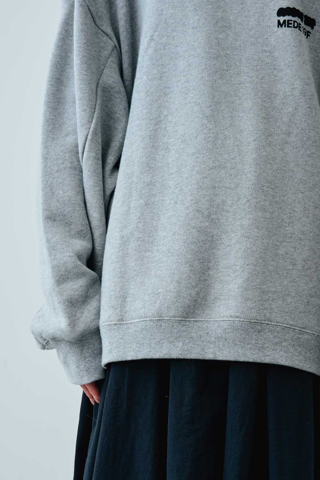 MEDE19F [メデ・ジュウキュウ]|ART meets MEDE19F　ワイドスウェット〈Sayuri Nishikubo〉