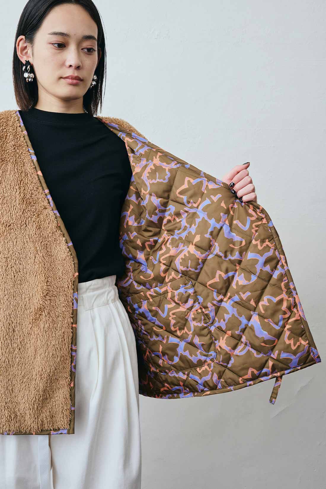MEDE19F [メデ・ジュウキュウ]|MEDE19F プリント×ボアのリバーシブルはんてん〈カーキ×ライトブラウン〉