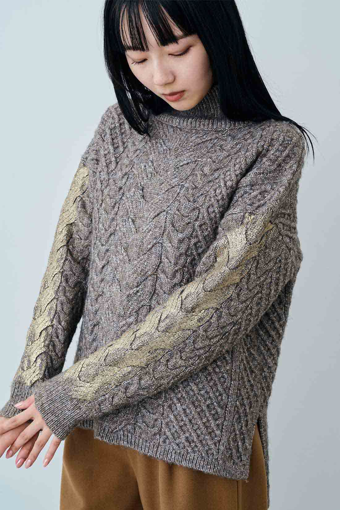 MEDE19F [メデ・ジュウキュウ]|MEDE19F　フォイルプリント タートルアランニット