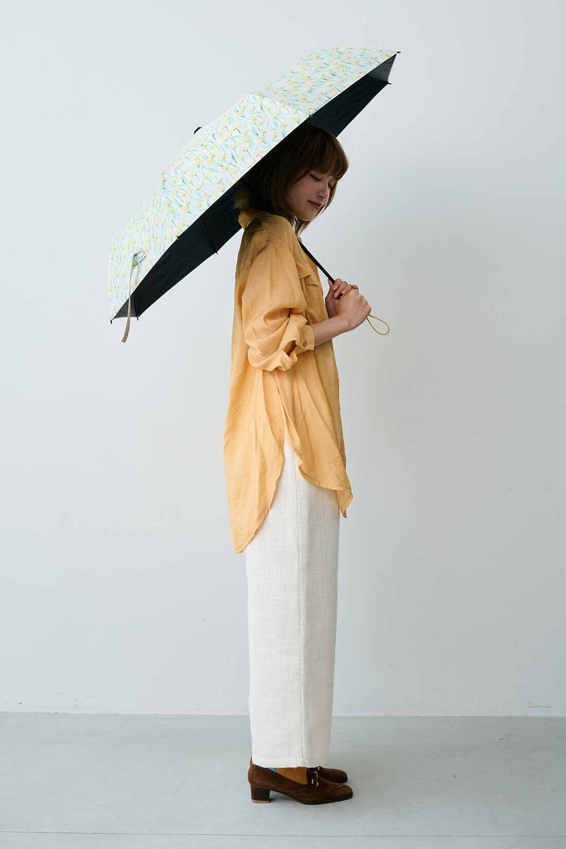 MEDE19F|【MEDE19F】ミュルーズモダン〈「ミュルーズ染織美術館」 アーカイブコレクション〉晴雨兼用折りたたみ傘〈ブラック〉|モデル身長：163cm