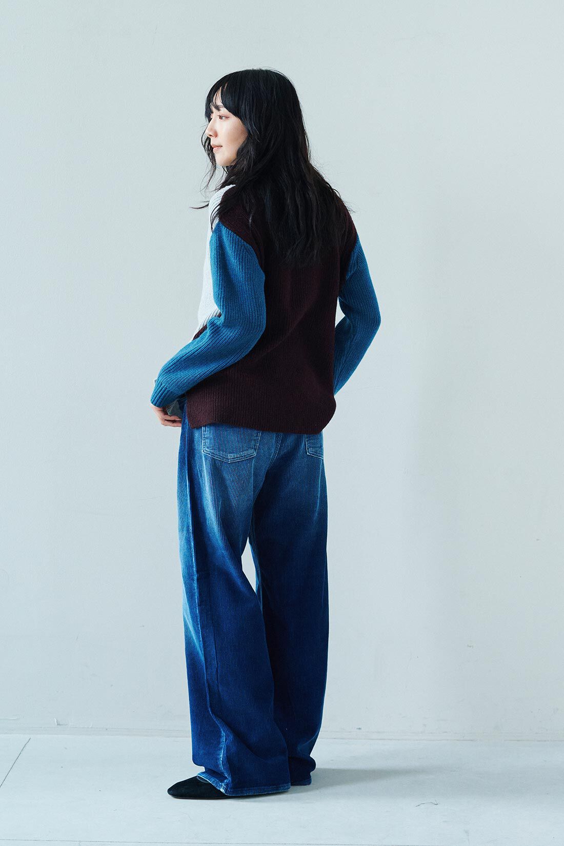 MEDE19F [メデ・ジュウキュウ]|韓国セレクト acker インディゴ風コーデュロイパンツ〈ブルー〉