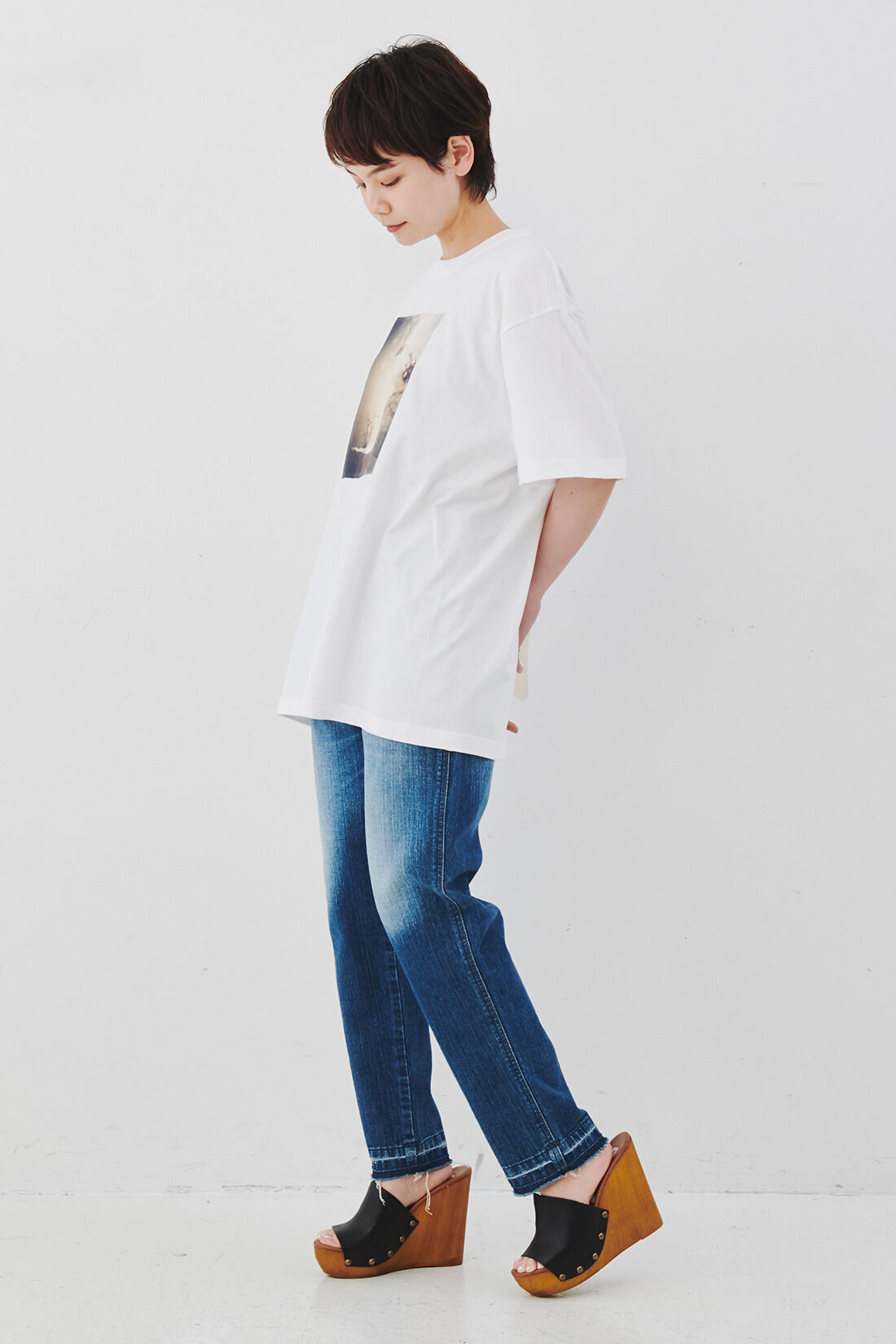 MEDE19F|【高瀬真奈さんコラボ】MEDE19F　フォトプリントTシャツ〈レディース〉〈ホワイト〉|モデル身長：157cm