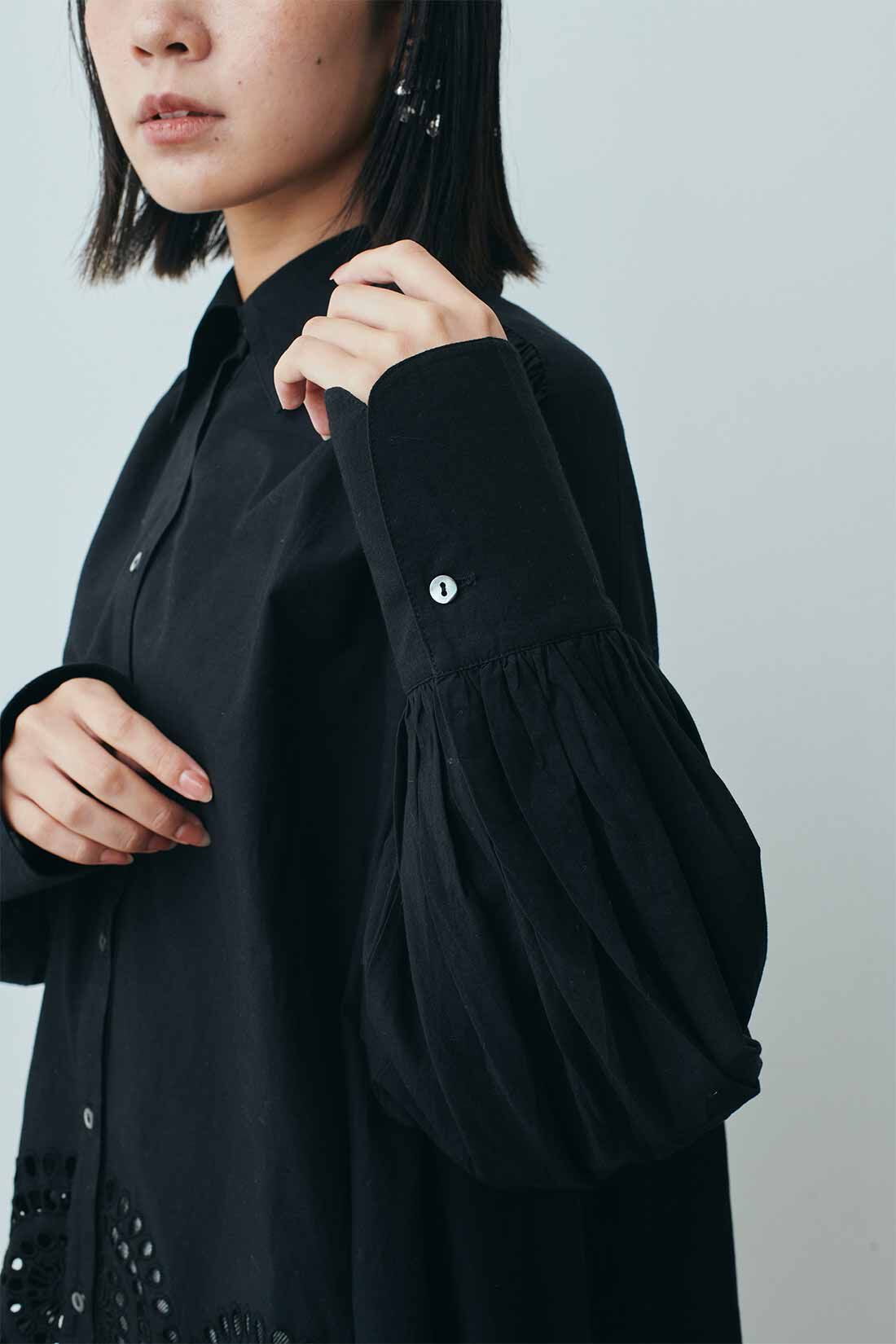 MEDE19F [メデ・ジュウキュウ]|MEDE19F　〈MADE IN INDIA COLLECTION〉シフリー刺しゅうコットンシャツ〈ブラック〉