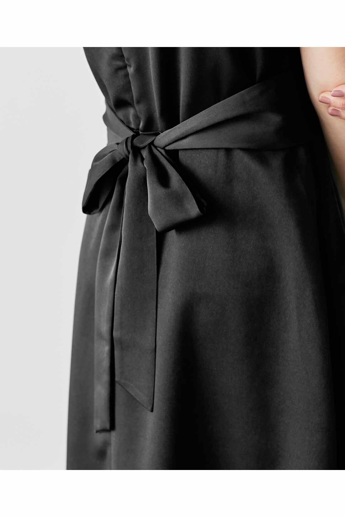 MEDE19F|MEDE19F　ノーブルな印象のブラックドレス|サッシュベルトは後ろで結んだり取り外したりして違った印象を楽しめます。