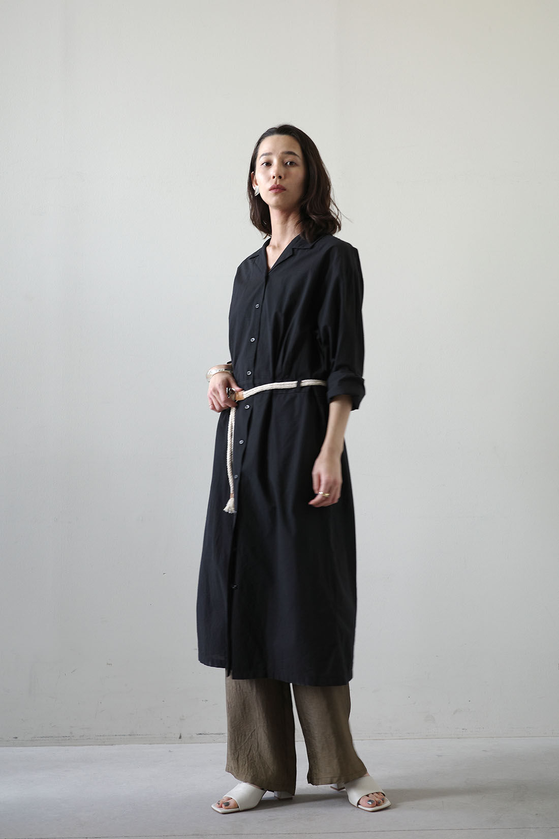 MEDE19F|シャツコート ワンピ〈ブラック〉のコーディネート