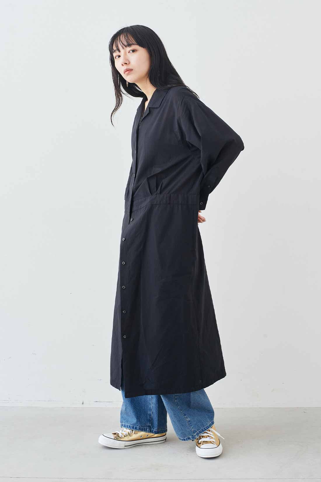 MEDE19F [メデ・ジュウキュウ]|MEDE19F　日陰をまとうシャツコートワンピース〈ブラック〉|モデル身長：163cm　着用サイズ：M