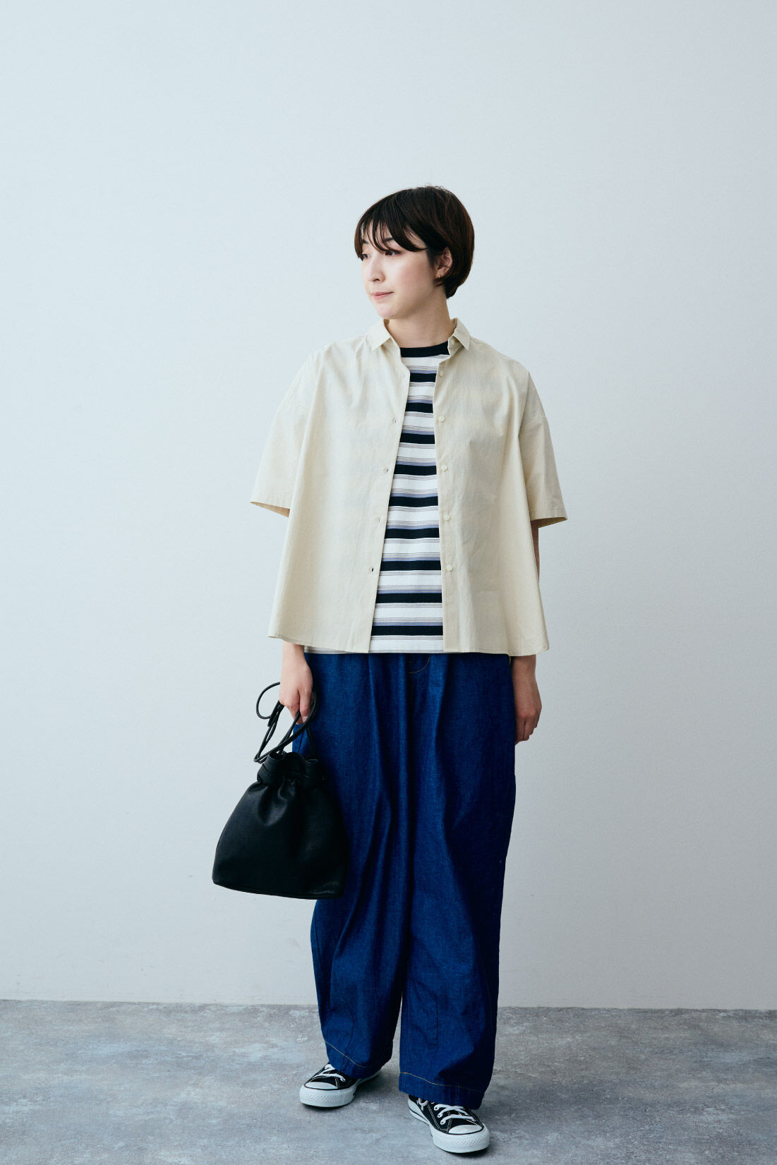 THREE FIFTY STANDARD［スリーフィフティースタンダード］|THREE FIFTY STANDARD セットアップできるシンプルシャツ〈ライトベージュ〉