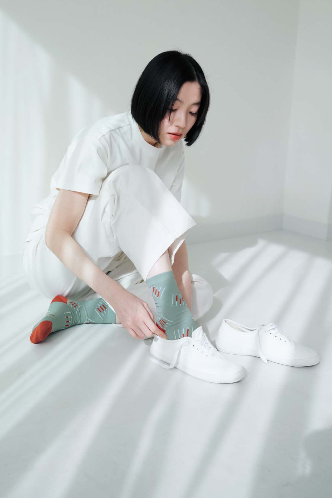 THREE FIFTY STANDARD［スリーフィフティースタンダード］|THREE FIFTY STANDARD　シルキーな肌ざわりのベーシックなTシャツの会