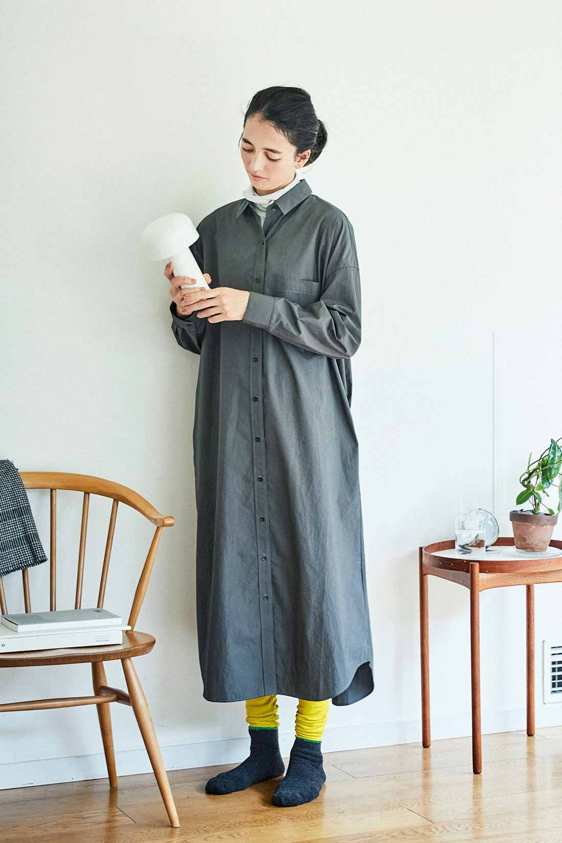 mon sakata モンサカタ ノースリーブワンピース たくしあげる