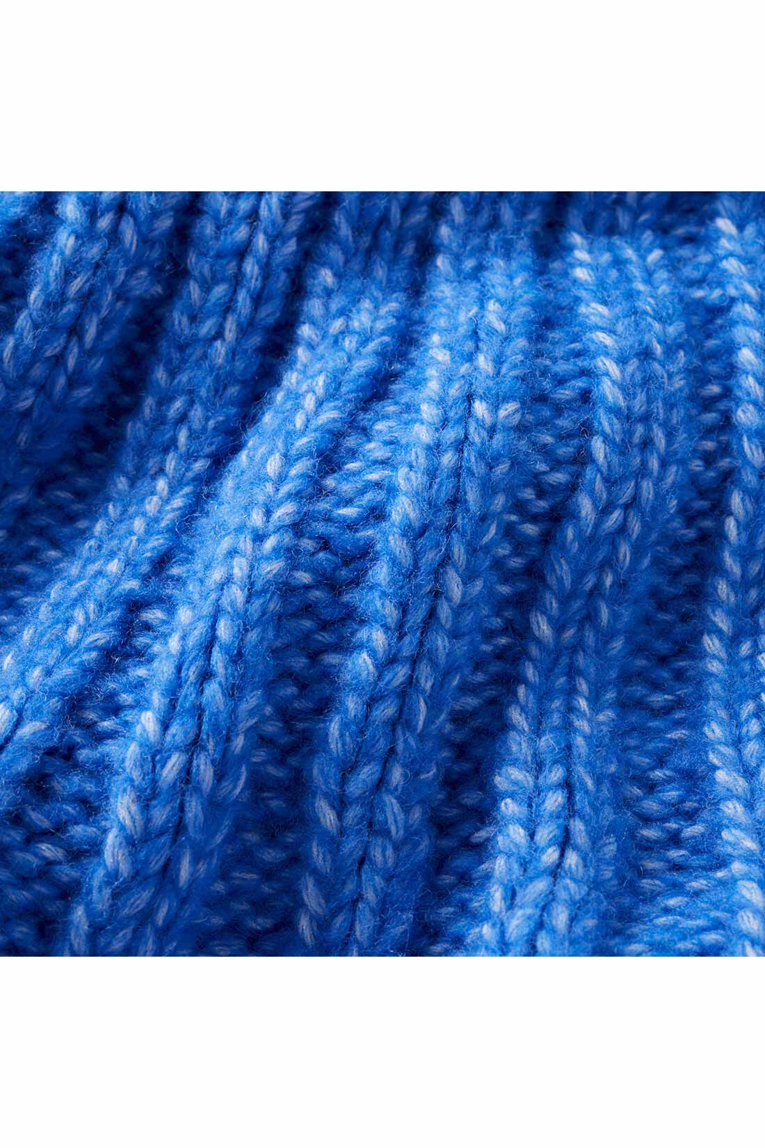 THREE FIFTY STANDARD|THREE FIFTY STANDARD ざっくり編みの求心柄ニットプルオーバー〈杢（もく）グレー〉|太めのミックス糸を使用して立体的に編み立てた求心柄。　※お届けするカラーとは異なります。