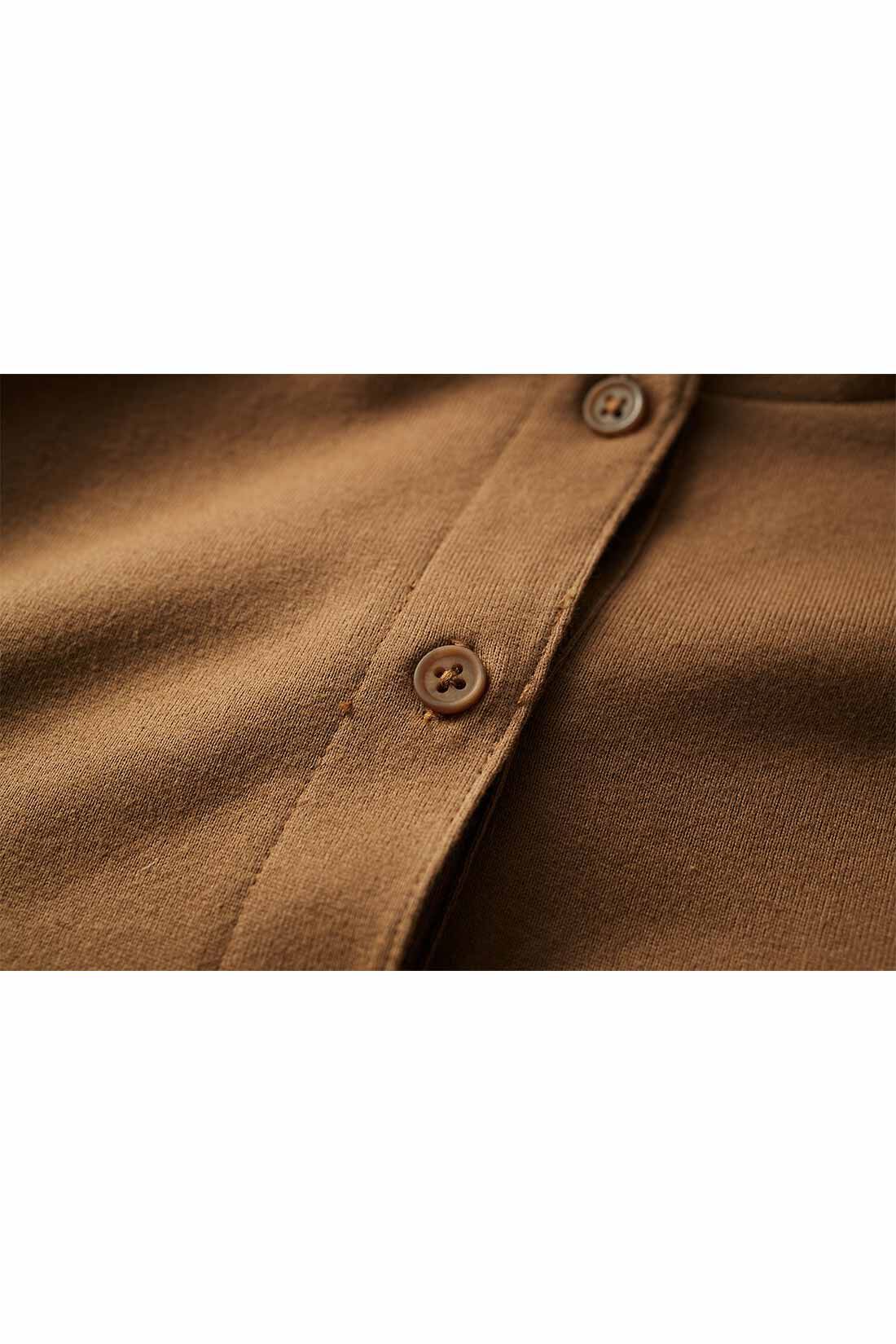 THREE FIFTY STANDARD［スリーフィフティースタンダード］|THREE FIFTY STANDARD ヘンリーネックカットソーワンピース〈ブラウン〉|しっかりと張りのある天竺（じく）生地を使用しています。
