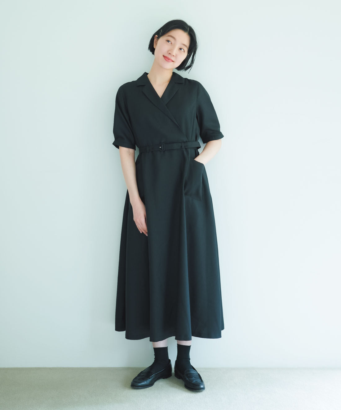 THREE FIFTY STANDARD［スリーフィフティースタンダード］|THREE FIFTY STANDARD　小谷 実由さんと作った 共ベルトのついたワンピース〈ブラック〉