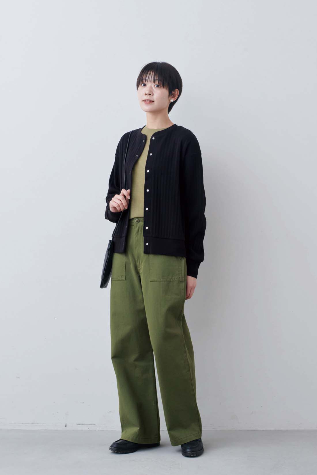 THREE FIFTY STANDARD［スリーフィフティースタンダード］|THREE FIFTY STANDARD　シアーなカットソートップスの会|モデル身長：163cm　着用サイズ：M