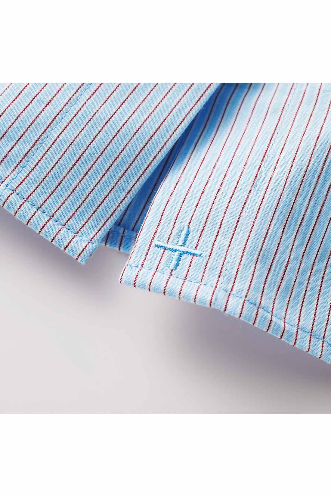 THREE FIFTY STANDARD|THREE FIFTY STANDARD　小谷 実由さんと作った ピッチや色にこだわった ストライプのシャツ〈ブルー〉|水色ベースに青と赤ラインのオリジナルストライプ。コラボ服オリジナルのプラス刺しゅうは、フロントのすそに。