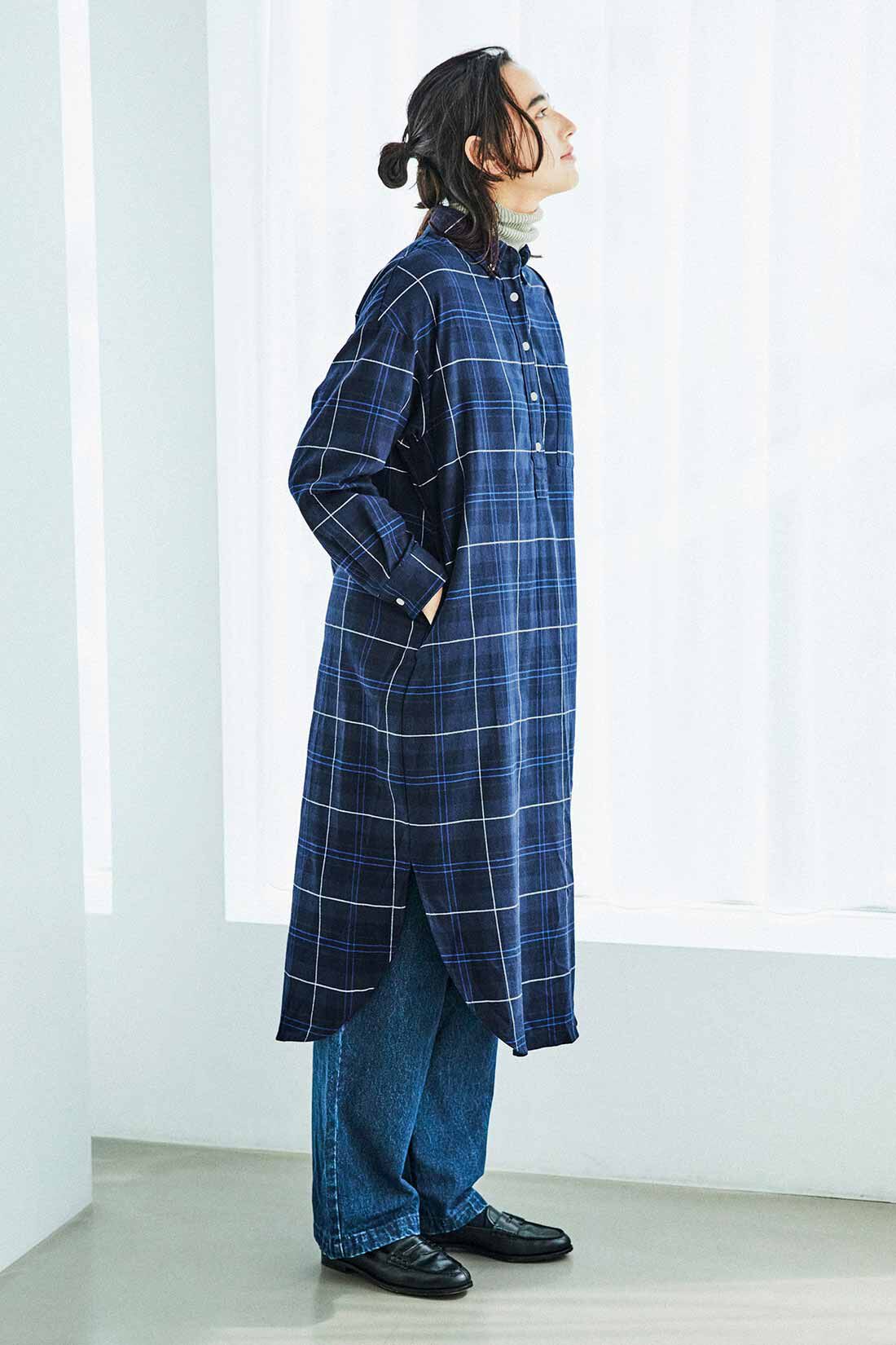 THREE FIFTY STANDARD［スリーフィフティースタンダード］|コットン１００％リブタートルＴＦＳと１０オンスデニムイージーパンツＴＦＳのコーディネート