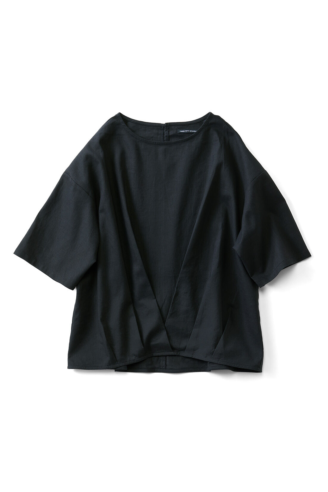 THREE FIFTY STANDARD［スリーフィフティースタンダード］|THREE FIFTY STANDARD リネンコットンのタックデザインプルオーバー〈ブラック〉